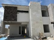 Casa en venta en Valle de Fontanna, Ramos Arizpe,...