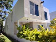 Casa en venta en Valle de Juriquilla | 4 Recámaras, 4...