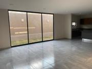 Casa en Venta en Valle de Juriquilla, Estudio o 4ta...
