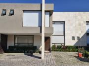 CASA EN VENTA EN VALLE DE LAS FUENTES