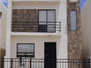 Casa en venta en Valle de los Almendros, Torreón,...