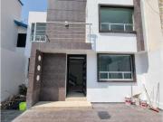 Casa en venta en Valle de San Javier, Pachuca de Soto,...