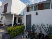 CASA EN VENTA EN VALLE DEL ÁLAMO