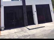 Casa en venta en Valle del Contry, Guadalupe, Nuevo León