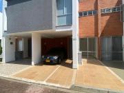 casa condominio en venta en valle del lili. Cod V4872