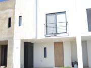 Casa en venta en Valle del Paraíso