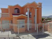 Casa en venta en Valle Dorado, Ensenada, Baja California