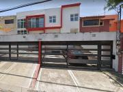 Casa en Venta en Valle Dorado, Magnifico remate bancario!