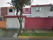 CASA EN VENTA EN VALLE DORADO TLANEPANTLA