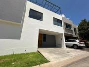 CASA EN VENTA EN VALLE IMPERIAL