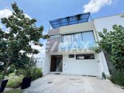 Casa en Venta en Valle Imperial 3