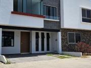 CASA EN VENTA EN VALLE IMPERIAL