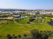 Casa en Venta en VALLE IMPERIAL con Campo de Golf,...