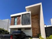 Casa en Venta en Valle Imperial Coto Maples 89