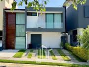 CASA EN VENTA EN VALLE IMPERIAL JARDINES DEL PALACIO REAL