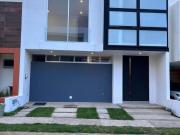 CASA EN VENTA EN VALLE IMPERIAL ZAPOPAN JALISCO