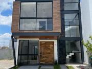 CASA EN VENTA EN VALLE IMPERIAL ZAPOPAN JALISCO