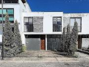 Casa en Venta en Valle Imperial, Zapopan – Moderna, 3...
