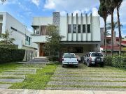 Casa en Venta en Valle Real