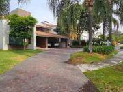 CASA EN VENTA EN VALLE REAL