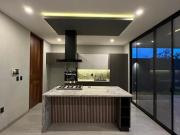 Casa en venta en Valles del Molino A con ROOF TOP