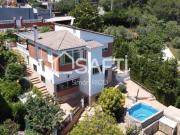 Casa en venta en Vallirana