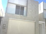 Casa en venta en Valparaíso Residencial a un costado de... Casa en venta en Valparaíso Residencial a un costado de...