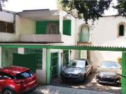 Casa en venta en Ventura Puente, Morelia, Michoacán de...