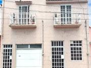 Casa en Venta en Veracruz Centro ideal para habitarla o...