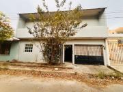Casa en Venta en Veracruz con Hab. en P. B. y Alberca...