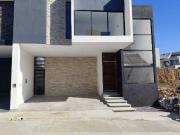 Casa en venta en Veracruz con Hab en P.B Fracc. Las...