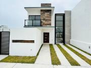 Casa en venta en Veracruz con Hab en P.B. Fracc. Lomas...