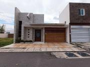 Casa en venta en Veracruz de un nivel Fracc Lomas...