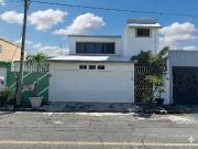 Casa en venta en Veracruz Fracc. Floresta con Hab en PB