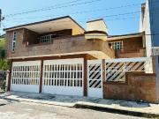 Casa en venta en Veracruz, Fracc. Jardines de Virginia,...