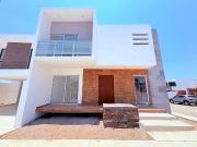 Casa en Venta en Veracruz Fracc. Lomas del Dorado en...