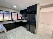 Casa en venta en Coatepec, Ver. Fracc. Los Encinos en...