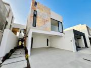 Casa en venta en Veracruz Fracc. Punto Lomas con Roof Top