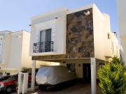 Casa en venta en Verona Residencial, Tijuana, Baja...