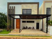 CASA EN VENTA EN VIA CUMBRES
