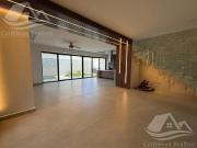 Casa en Venta en Via Cumbres Cancun