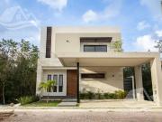 Casa en Venta en Via Cumbres Cancun