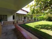 casa en venta en via el edén. Cod V408664