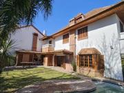 Casa en Venta en Vicente López Jardin y Pileta Excelente...