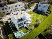 Casa pareada en venta en Vigo, Navia. Casas pareadas.