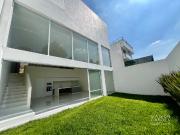 Casa en Venta en VILA LOMA, Lomas de Bellavista