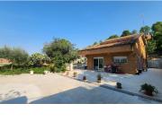 Casa en venta en Viladecavalls. Casa en venta en...