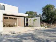 Casa en venta en Viladiu Cholul con alberca y cocina...