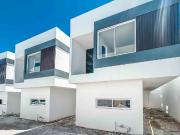 Casa en venta en Villa Albertina, Puebla, Puebla Casa en venta en Villa Albertina, Puebla, Puebla