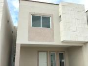 Casa en venta en Villa California, Torreón, Coahuila de...